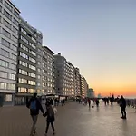아파트 On Seafront Near Casino *