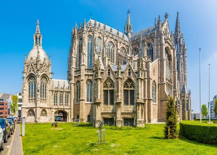 On Seafront Near Casino 公寓