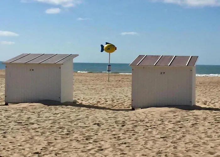 公寓 On Seafront Near Casino 奥斯滕德
